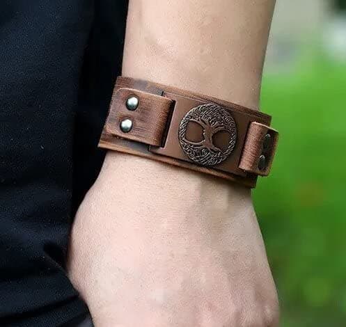MARSHAL Nordic Tree of Life Bracelet with Yggdrasil Amulet