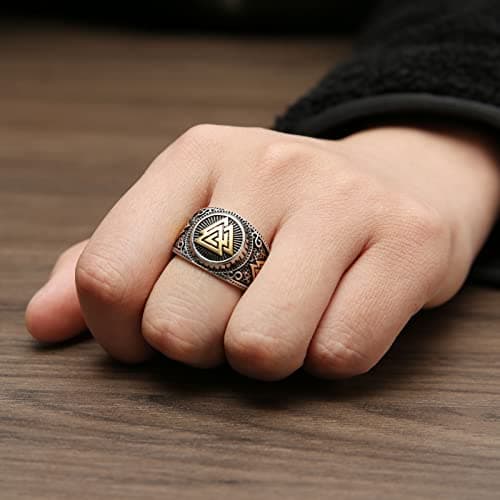 HZMAN Norse Viking Valknut Ring for Men Women Stainless SteelVintage Odin Symbol Warrior Amulet Ring Protection Jewelry Gift