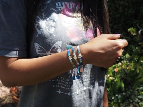 Paula Macrame Star of David Bracelet for Bat Mitzvah in Blue and Gold