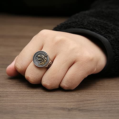 HZMAN Viking Wolf Ring for Men Stainless Steel Wolf Head Paw Rings Gift
