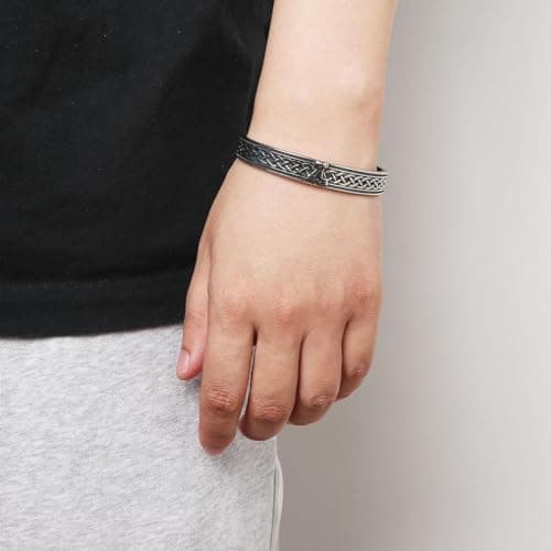 HZMAN Nordic Viking Celtic Knot Bracelet for Men Infinity Stainless Steel Bangle