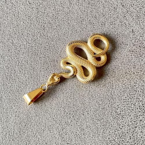 VJOSA Gold Plated Stainless Steel Animal Snake Pendant Necklace